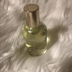 JOSIE MARAN Nirvana Hydrating Treatment Mist